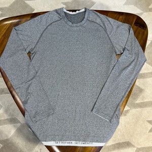 Lululemon Metal Vent Tech Long Sleeve Shirt Small